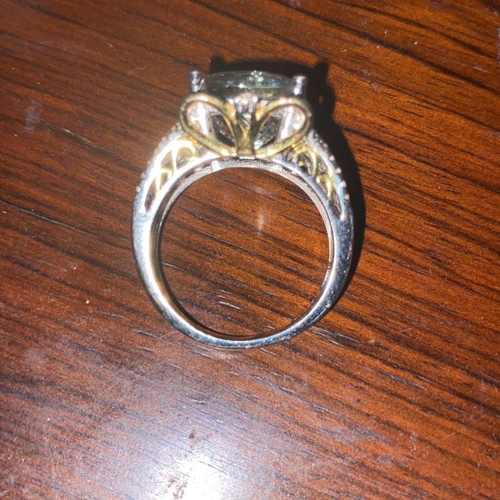 Costume Party ring - Picture 3 of 6